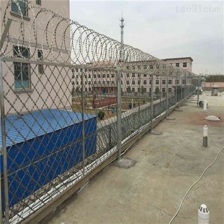 西润厂家直供菱形焊接刀片刺网工厂围墙焊接刀片刺网