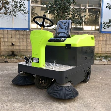 2000型工厂车间自动扫地机 驾驶型路面落叶石子滚刷式清扫机