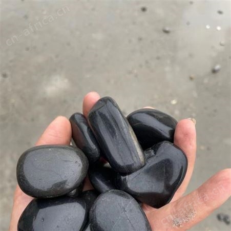 黑色砾石卵石 承托层鹅卵石滤料 机制水磨石黑色石子
