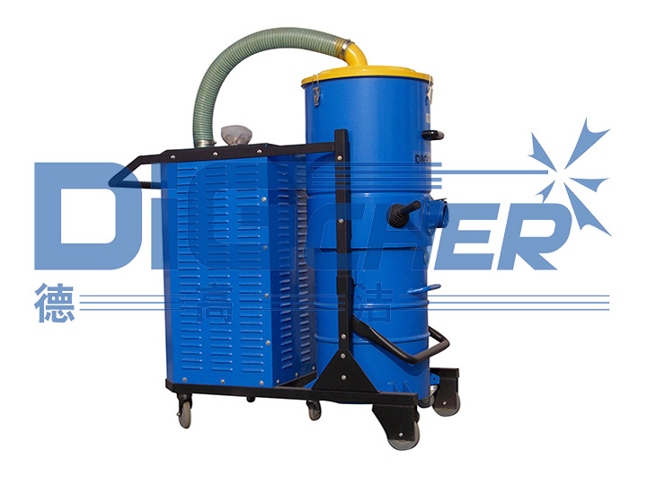 工业吸尘器